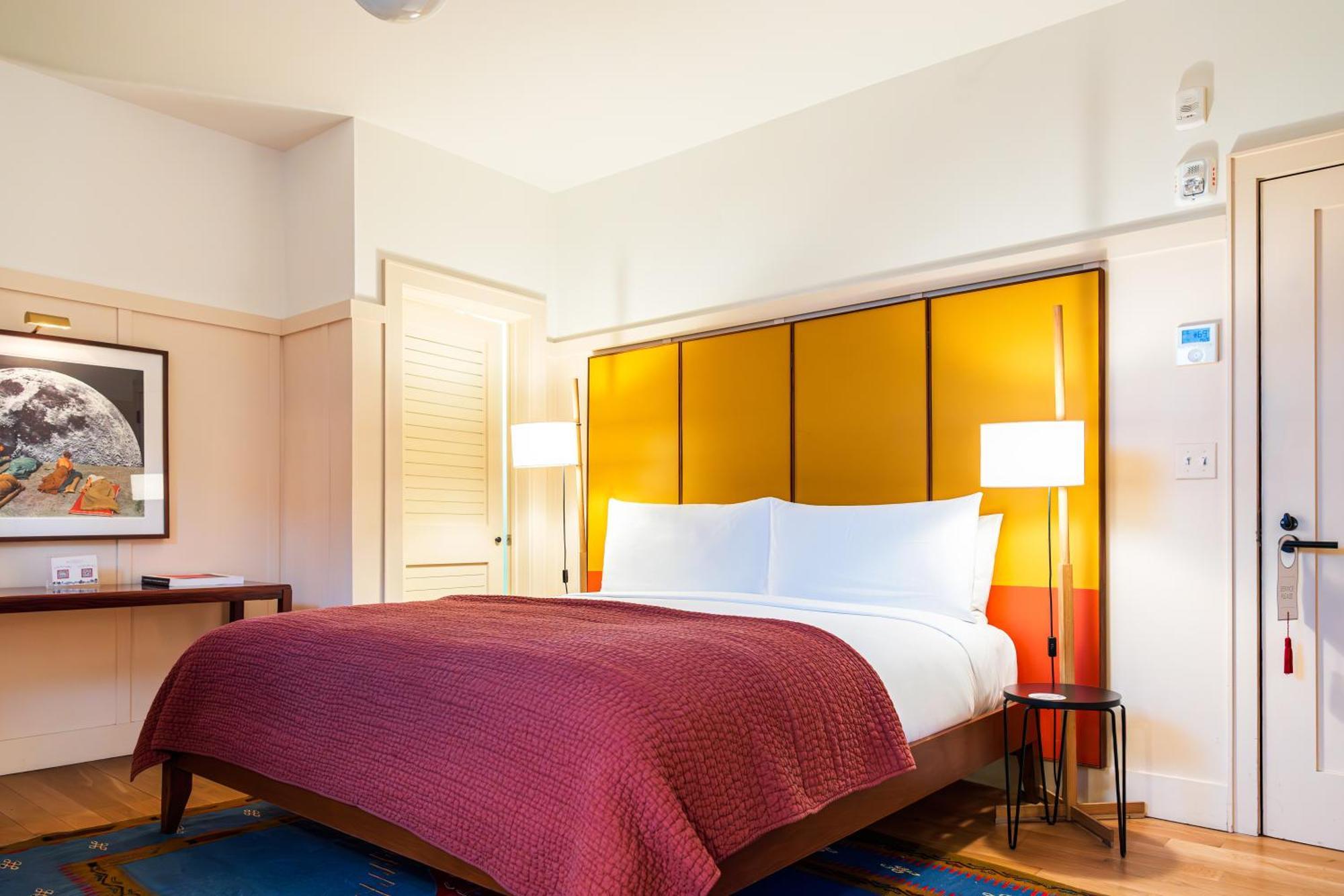 Hotel Kinsley Кінгстон Екстер'єр фото
